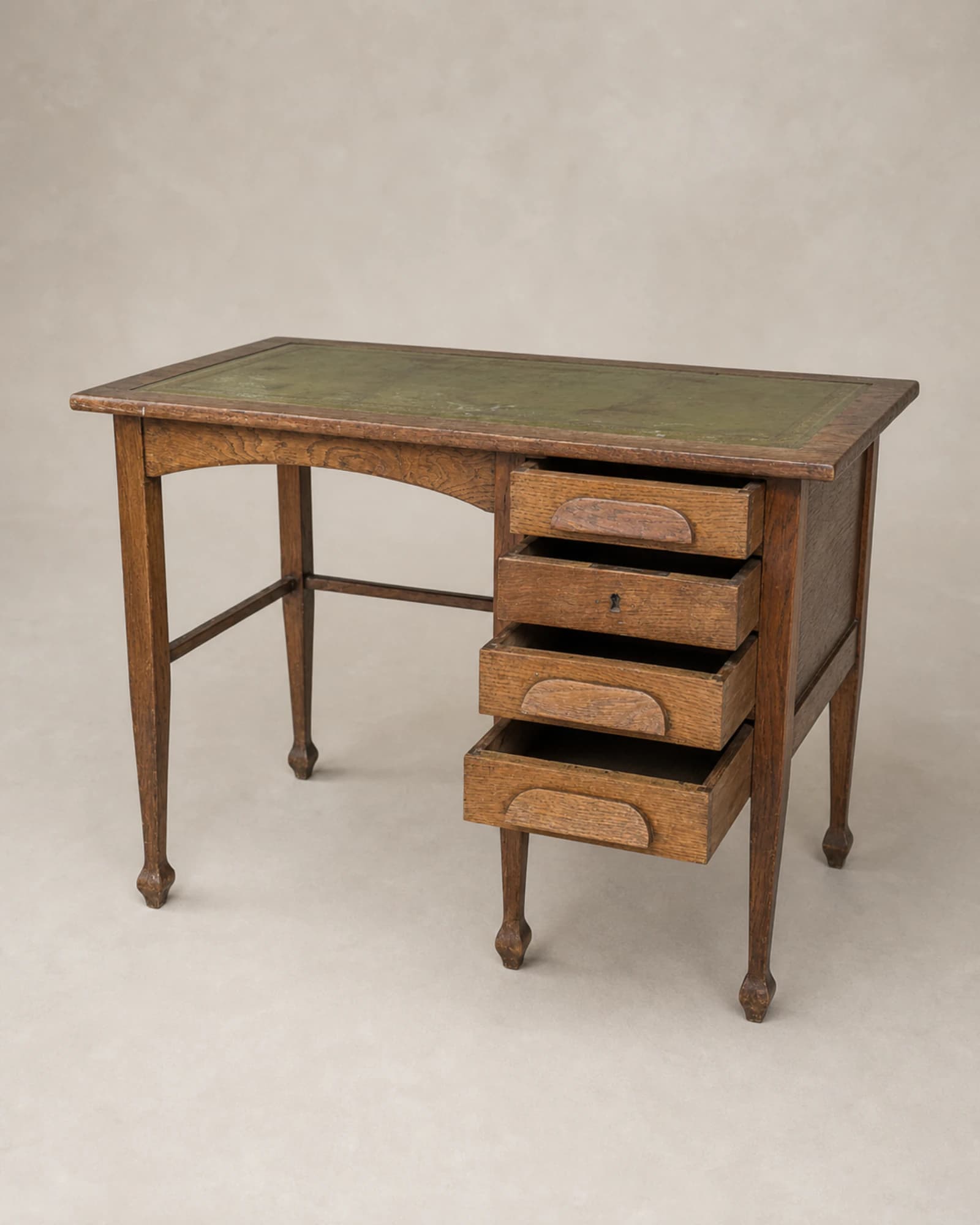 Compact bureau met groen leren blad